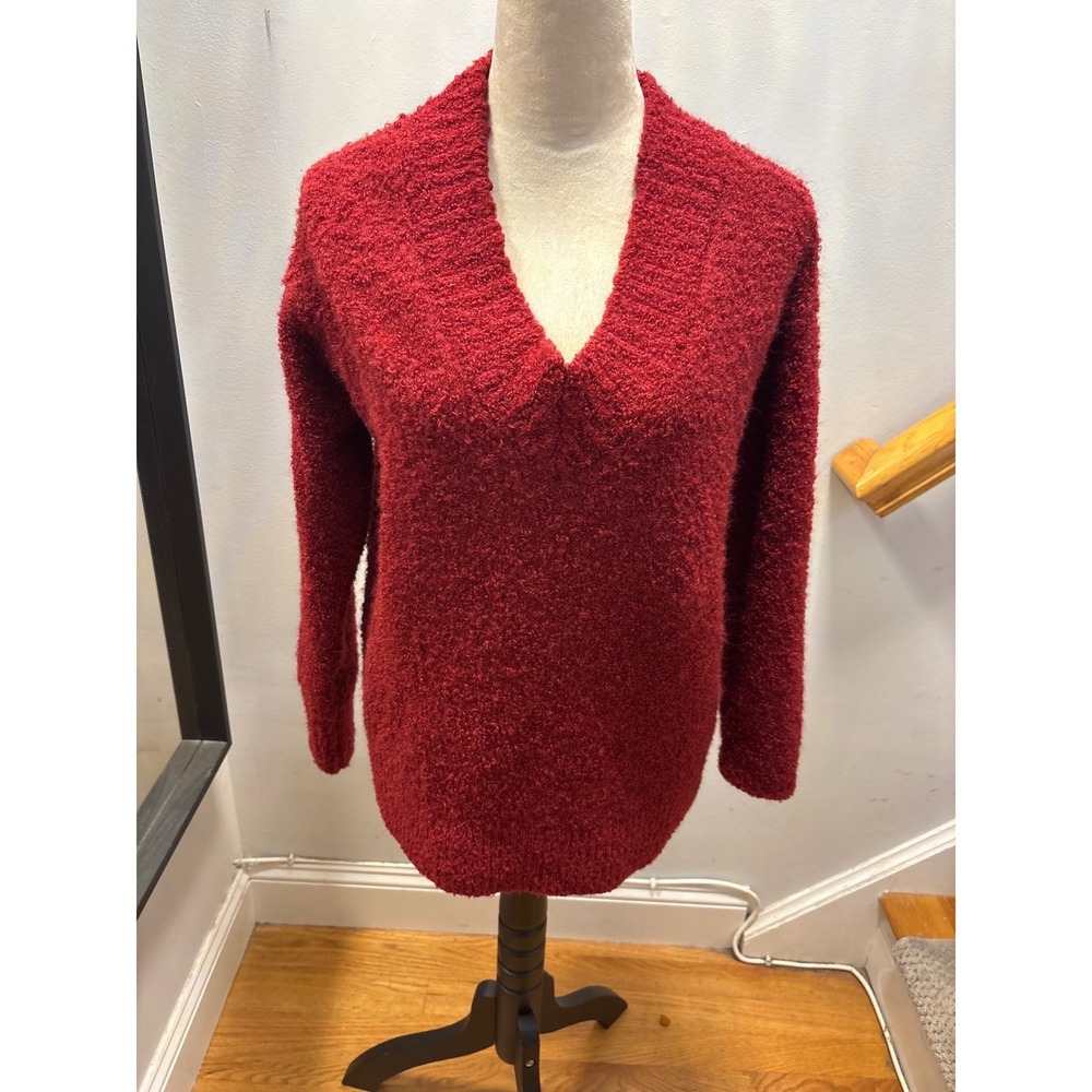 Aerie V-Neck Pullover Sweater Womens M Red Excellent Boucle Knit Cozy
